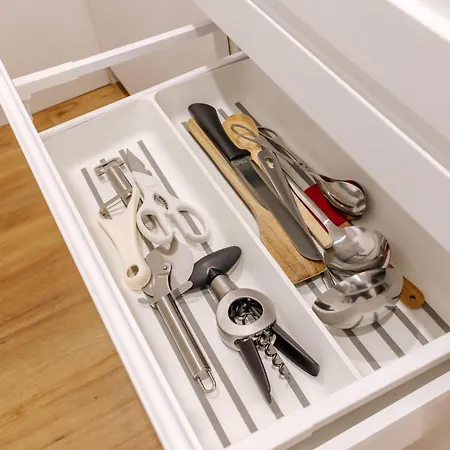 Aquilla's Alfama By Mycelia